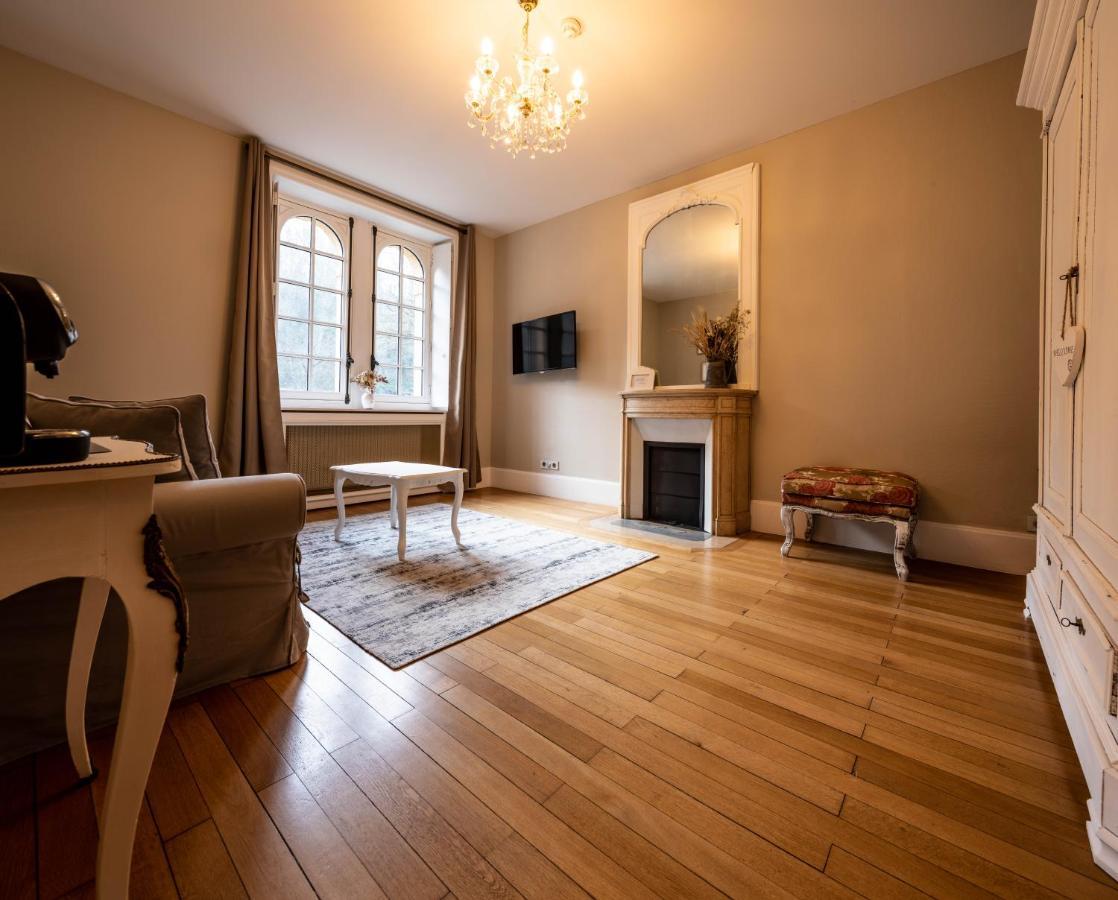 Hotel O Chateau Hayange Bagian luar foto