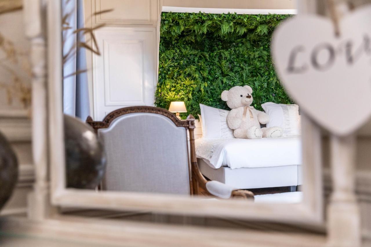 Hotel O Chateau Hayange Bagian luar foto