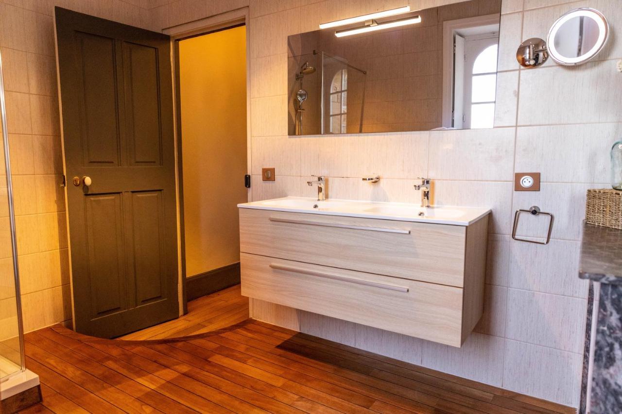 Hotel O Chateau Hayange Bagian luar foto